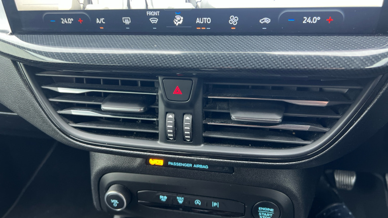 Ford Focus 1.0 EcoBoost Hybrid mHEV 155 ST-Line 5dr Petrol Hatchback